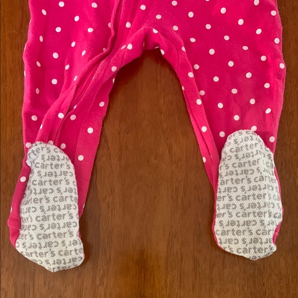🍊5/$25 Carter's Pink and White Footies with Unicorn Design size 12m - Picture 3 of 8